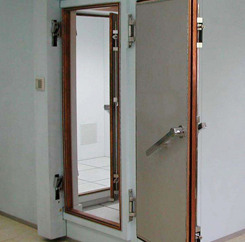 局放屏蔽室的屏蔽效果是否和材料有關？